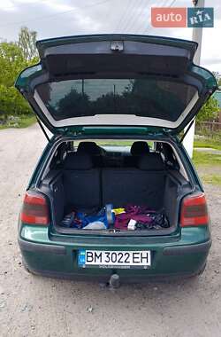 Хэтчбек Volkswagen Golf 1998 в 