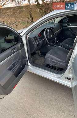 Универсал Volkswagen Golf 2008 в 