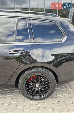 Универсал Volkswagen Golf 2014 в 