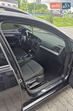 Универсал Volkswagen Golf 2014 в 