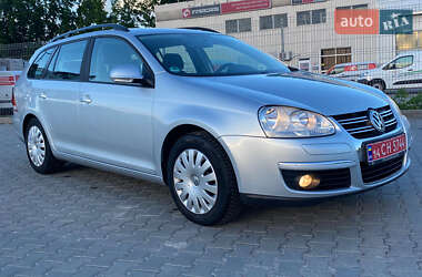 Универсал Volkswagen Golf 2008 в 