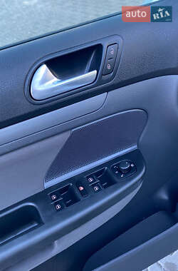Универсал Volkswagen Golf 2008 в 