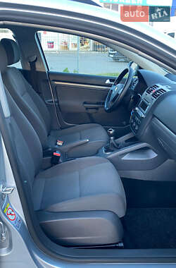 Универсал Volkswagen Golf 2008 в 
