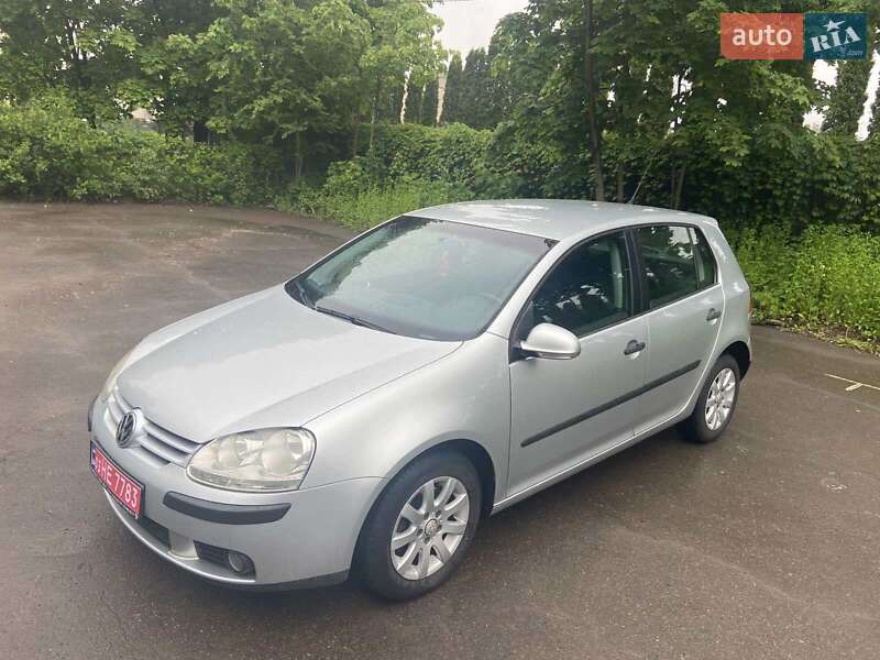 Хэтчбек Volkswagen Golf 2009 в Луцке