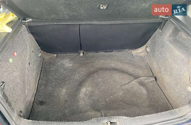 Хэтчбек Volkswagen Golf 2000 в 