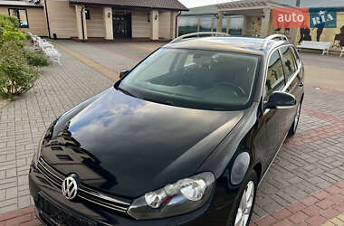 Універсал Volkswagen Golf 2011 в 