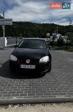 Хэтчбек Volkswagen Golf 2007 в Славянске