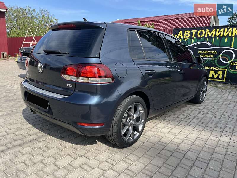 Хэтчбек Volkswagen Golf 2013 в Одессе
