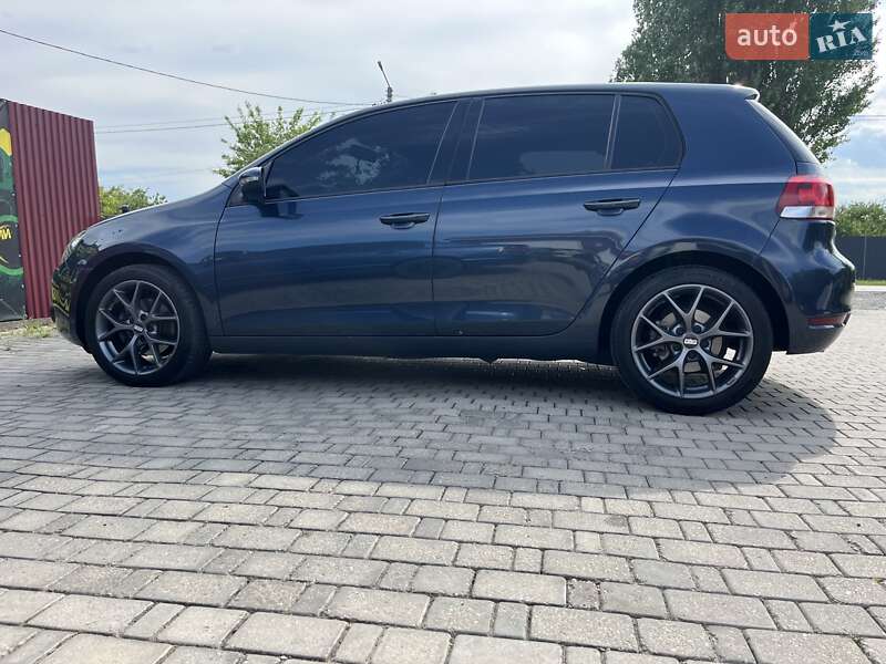 Хэтчбек Volkswagen Golf 2013 в Одессе
