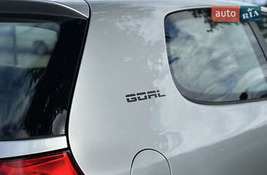 Хэтчбек Volkswagen Golf 2006 в 