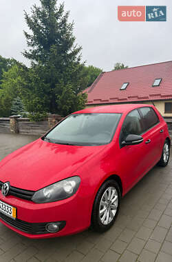 Хэтчбек Volkswagen Golf 2011 в Бродах