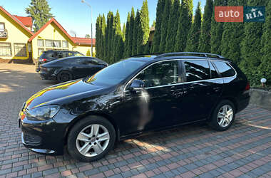Універсал Volkswagen Golf 2009 в 
