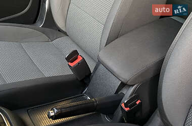 Універсал Volkswagen Golf 2009 в 