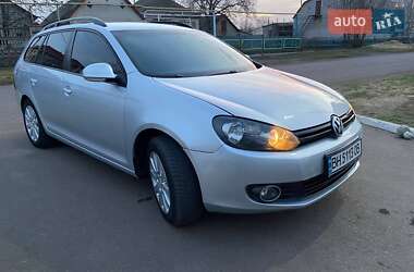 Універсал Volkswagen Golf 2011 в Врадіївці