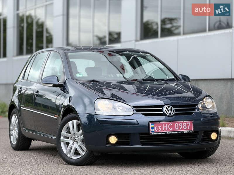 Хетчбек Volkswagen Golf 2009 в Білій Церкві