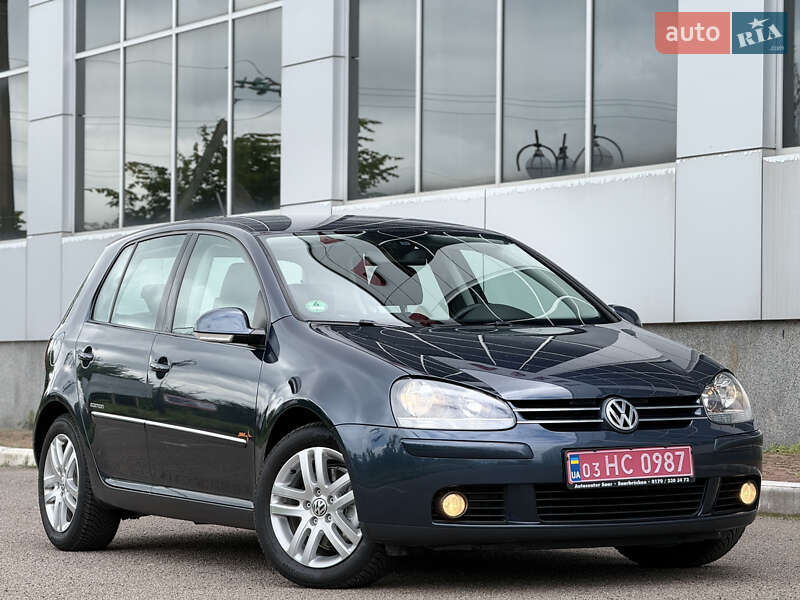 Хетчбек Volkswagen Golf 2009 в Білій Церкві