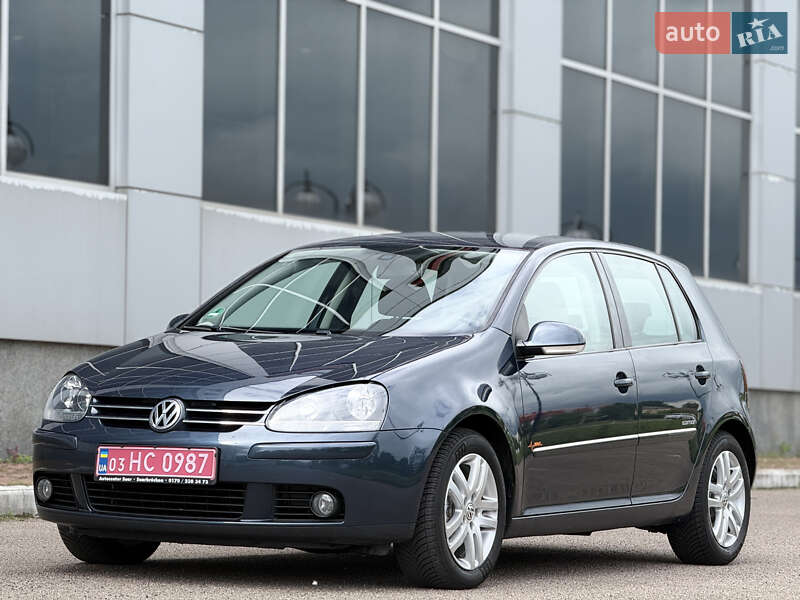 Хетчбек Volkswagen Golf 2009 в Білій Церкві
