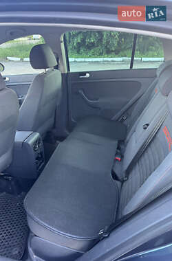 Универсал Volkswagen Golf 2006 в 
