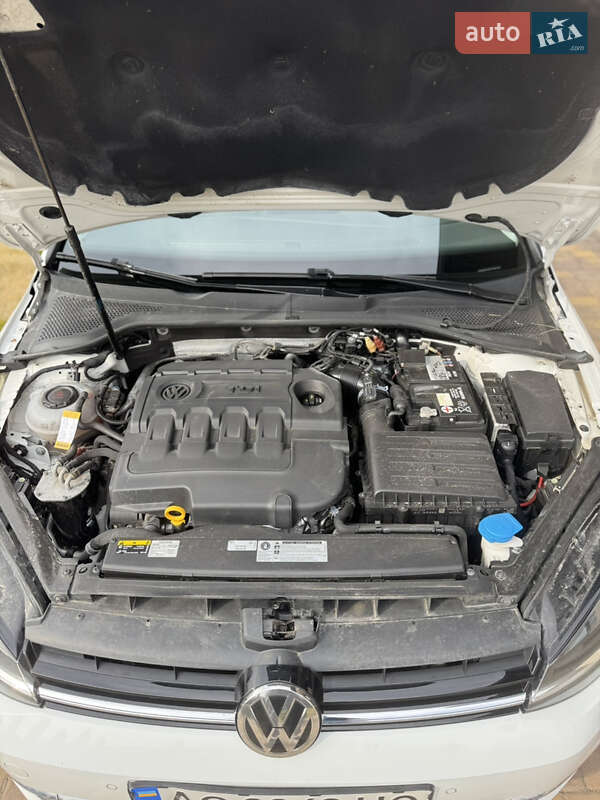 Універсал Volkswagen Golf 2018 в Ковелі