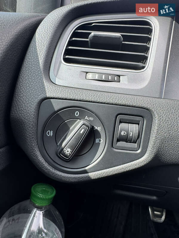 Універсал Volkswagen Golf 2015 в Львові