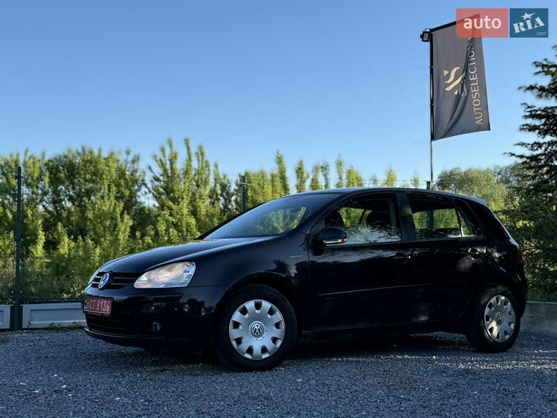 Хэтчбек Volkswagen Golf 2008 в Дрогобыче