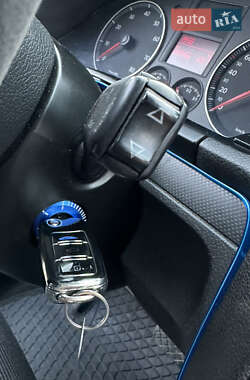 Хэтчбек Volkswagen Golf 2008 в 