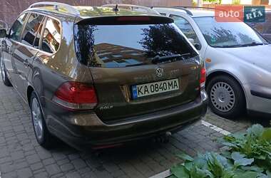 Універсал Volkswagen Golf 2011 в 