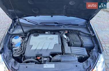Универсал Volkswagen Golf 2010 в 