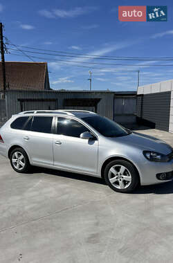 Универсал Volkswagen Golf 2011 в 