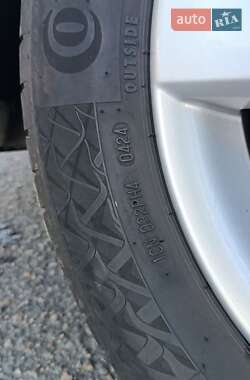 Хетчбек Volkswagen Golf 2010 в 