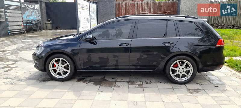 Універсал Volkswagen Golf 2014 в Львові