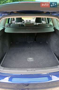 Универсал Volkswagen Golf 2009 в 