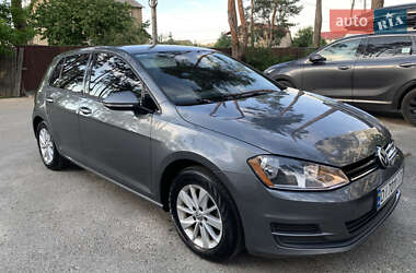 Хетчбек Volkswagen Golf 2014 в Києві