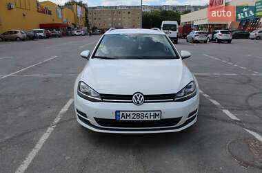 Універсал Volkswagen Golf 2015 в Житомирі