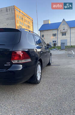 Універсал Volkswagen Golf 2010 в 