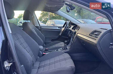 Универсал Volkswagen Golf 2016 в 