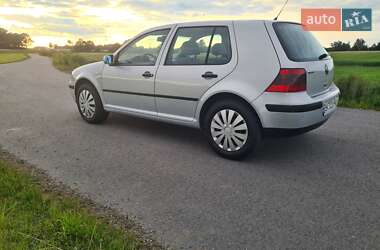 Хетчбек Volkswagen Golf 2000 в Львові