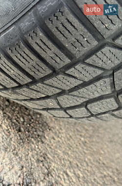 Хэтчбек Volkswagen Golf 2010 в 
