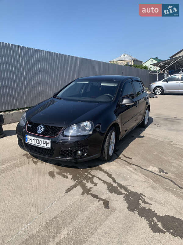 Хетчбек Volkswagen Golf 2006 в Одесі