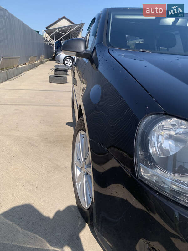 Хетчбек Volkswagen Golf 2006 в Одесі