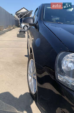 Хэтчбек Volkswagen Golf 2006 в 