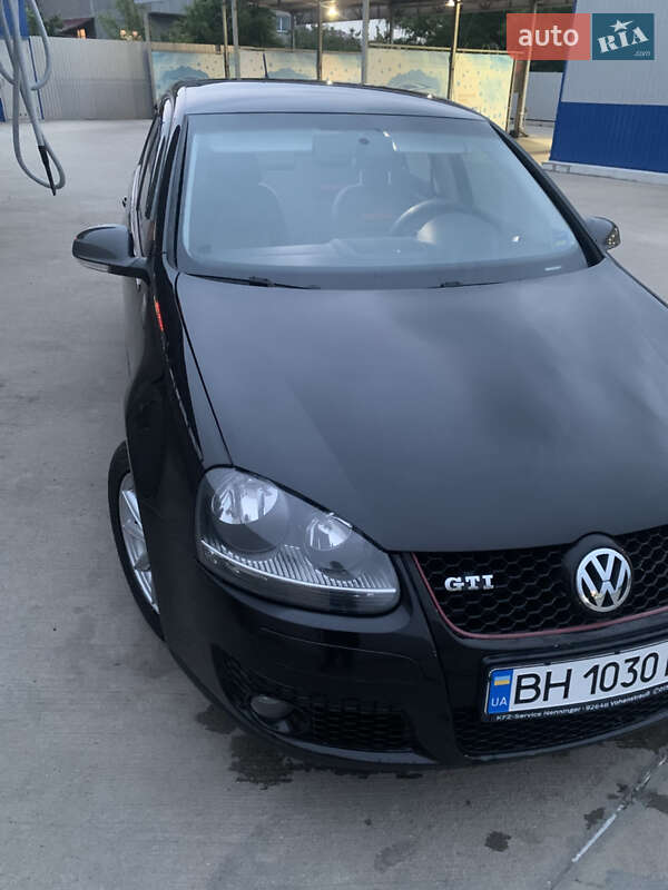 Хетчбек Volkswagen Golf 2006 в Одесі