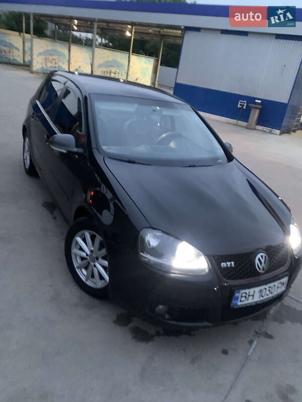 Хетчбек Volkswagen Golf 2006 в Одесі