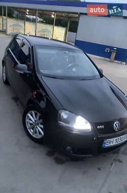 Хэтчбек Volkswagen Golf 2006 в 