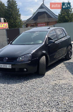 Хэтчбек Volkswagen Golf 2007 в 