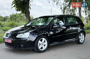 Хэтчбек Volkswagen Golf 2007 в 