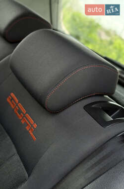 Хэтчбек Volkswagen Golf 2007 в 
