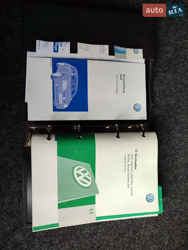 Хетчбек Volkswagen Golf 2006 в Жовтих Водах документ