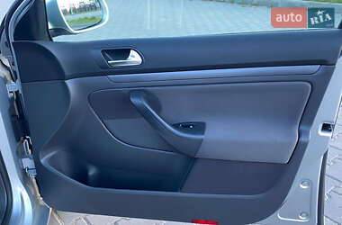 Універсал Volkswagen Golf 2008 в 