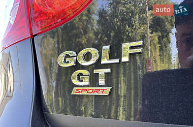 Хэтчбек Volkswagen Golf 2008 в 